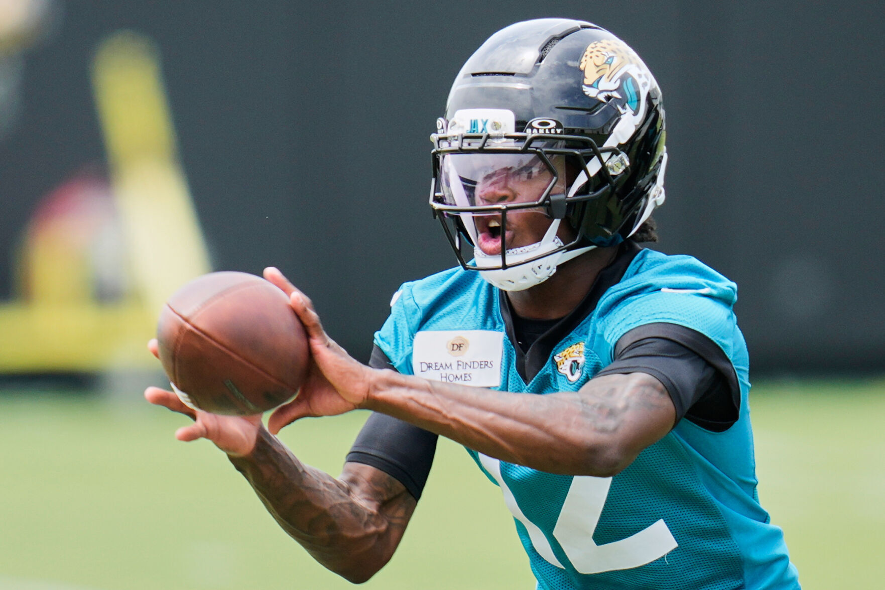 NFL Rookies To Watch Football